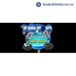 Radio: REVOLUCION CLAU-MAX - ONLINE